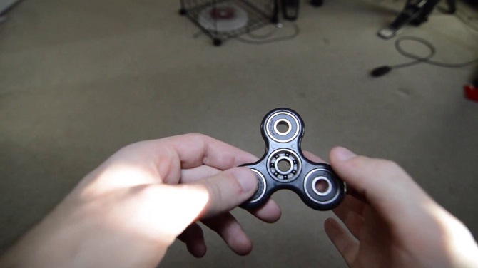 buy fidget spinner