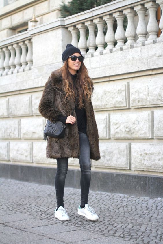 fur coat